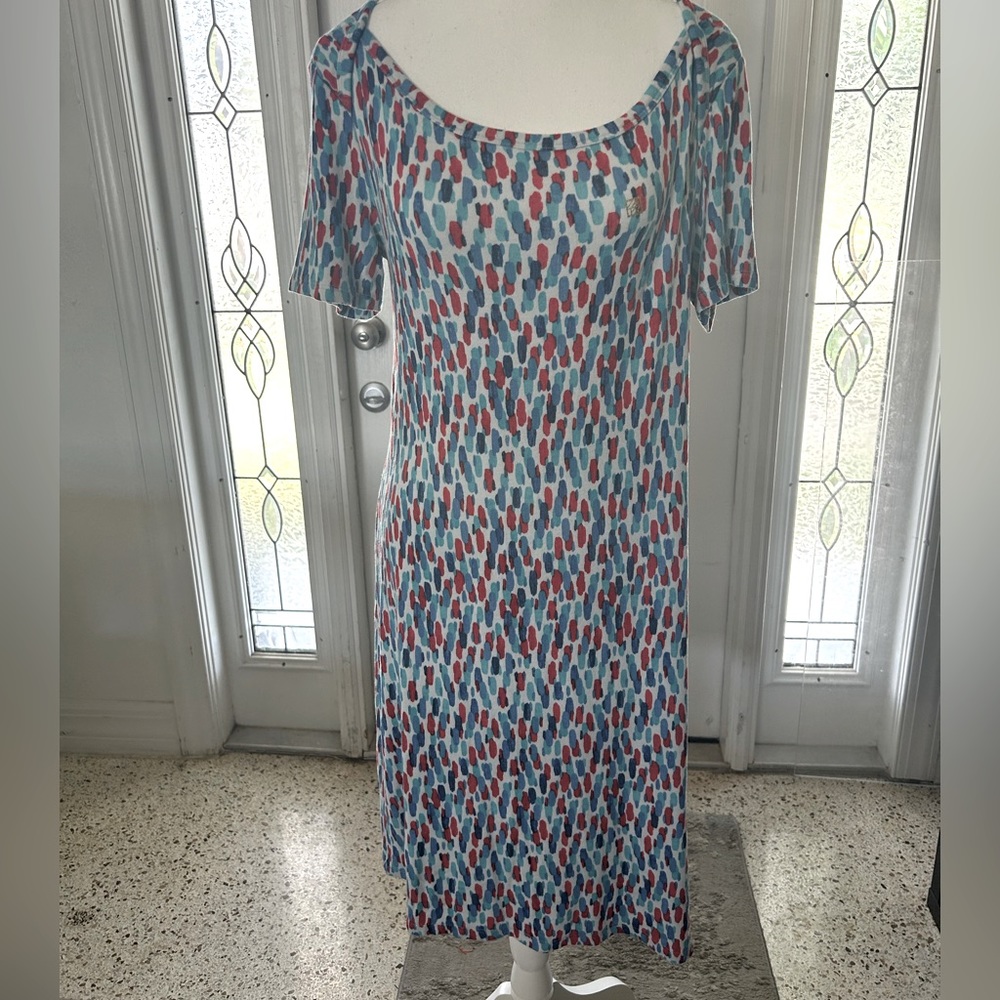 Casual and comfortable dress